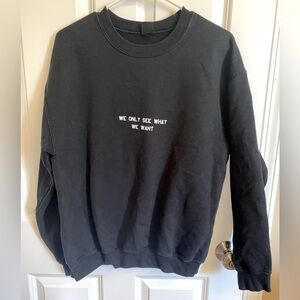 Urban Outfitters Black Long Sleeved Sweatshirt - size M